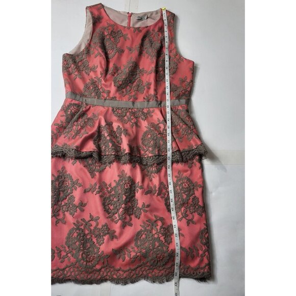 Eliza J Pink Coral & Gray Lace Sleeveless Peplum Hem Dress Size 10 - Picture 7 of 11